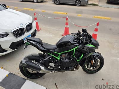 Kawasaki zh2 1000 cc super charger  very good condition كوزاكى ١٠٠٠ cc