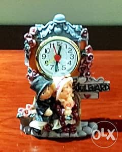 ساعة ومنبه تحفة للديكور