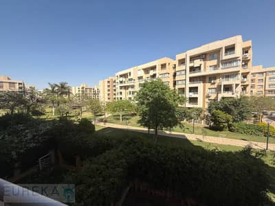 شقة ١٦٥ متر للإيجار في مدينتي فيو جاردن و وايد جاردن