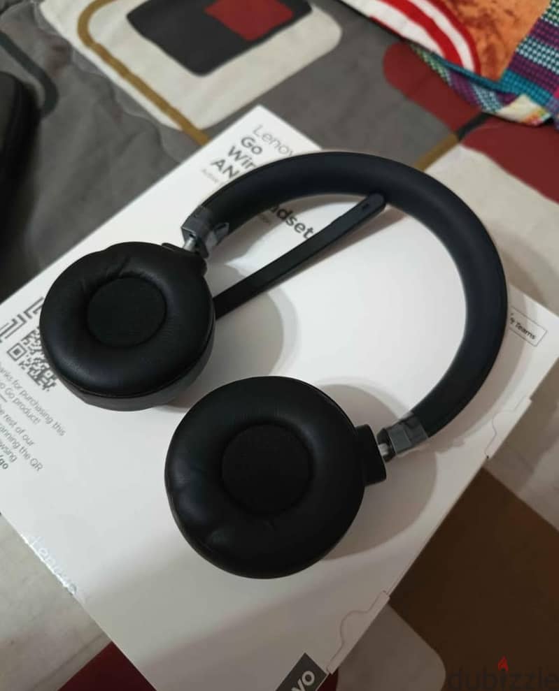 Lenovo Go headset 4