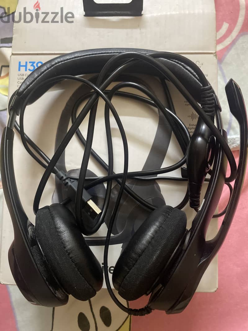 Logitech H 390 2