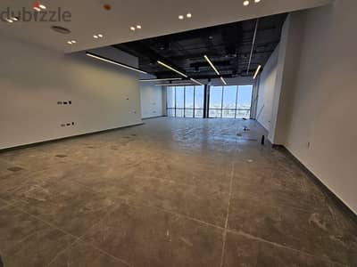 Finished Office For Sale in AL-BUROUJ - مكتب متشطب للبيع في البروج