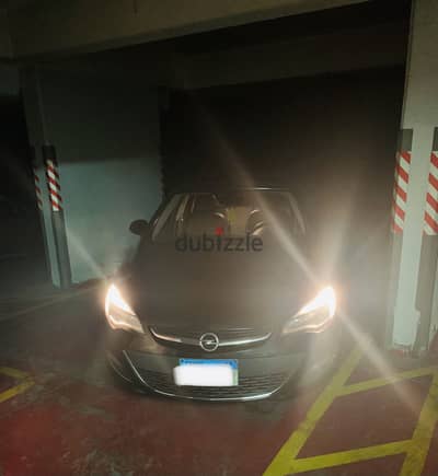 Opel astra 2015 Cosom-أوبل أسترا 2015 كوسوم-