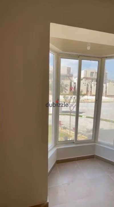 فيلا استاند الون 275 متر للبيع استلام فوري في 6 اكتوبر ماونتن فيو 4