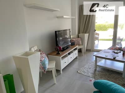لسرعه البيع شاليه ارضي بجاردن ريسيل فوري140مAmwaj الساحل الشمالي بتقسيمه مميزة جاهز للمعاينه و الاستلام