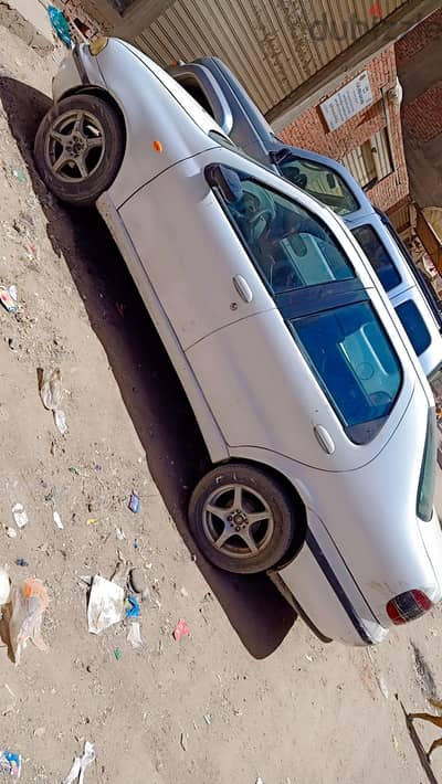 فيات سيينا 2002 2002