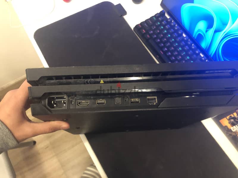 PS4 PRO 2