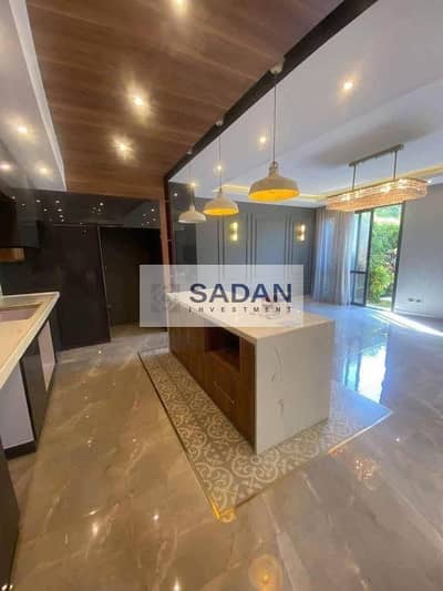 تاون هاوس بجاردن خاص بخصم 35% في بالم هيلز العاصمة الادارية R4 بفيو لاند سكيب  Village de la Capitale - Palm Hills                                   .