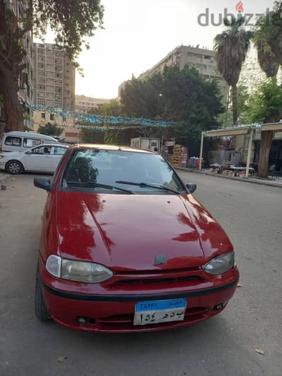 فيات سيينا موديل ٢٠٠١
