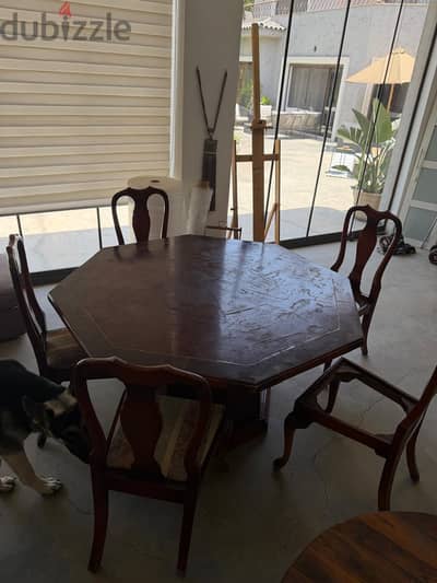 Dining Table & Chairs