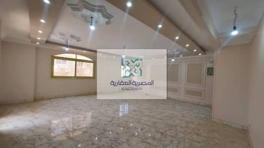 للايجار زهراء المعادي  تانى نمره من الشارع الرائيسي  دور 9 مش اخير  اسانسير