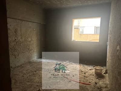 شقة للبيع ارضي مرتفع ب جاردن القرب من مزار مول قلب مدينة الشيخ زايد فيو لاند سكيب موقع ممتاز غير مجروحة   Ground floor apartment for sale with a garde