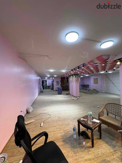 Commercial space for rent in El-Lebini, Haram Main Street, suitable for all activities. Commercial space for rent in El-Lebini, Haram Main Street, suitable for all activities.