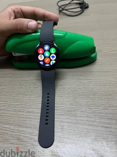 Galaxy Watch6 (مقاس 44mm). وارد الامارات