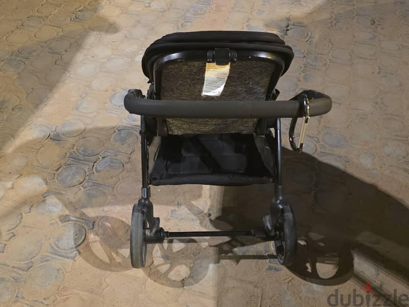 Giggles Stroller 1