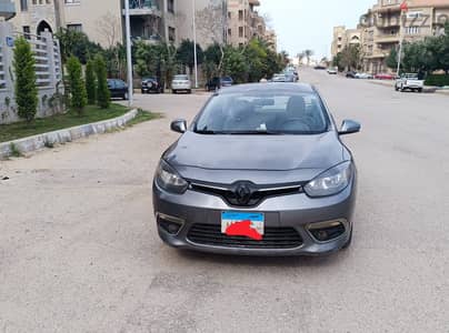رينو فلوينس 2015 / Renault Fluence 2015
