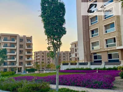 اقل سعر شقه ريسيل في Sarai-1 امام مدينتي بتقسيمه مميزه 3غرف open view landscape جاهزه للمعاينه والاستلام