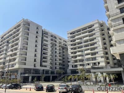 With only a 10% down payment, a commercial shop is for sale with immediate delivery in Gou Heliopolis, Nasr City, on Nozha Road and directly next to C