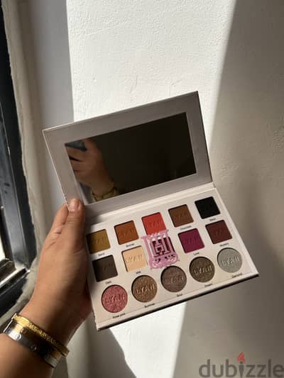 Eyeshadow