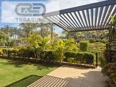 furnished Apartment with garden for rent in Eastown - new cairo