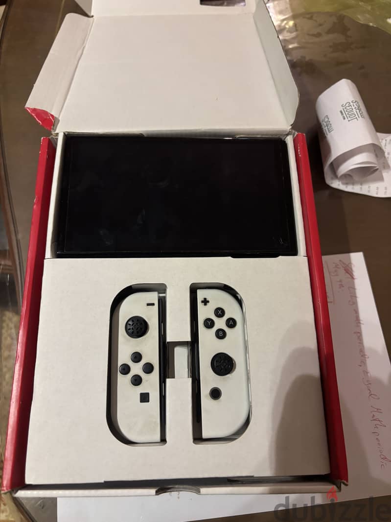 Nintendo switch oled with pro controller 9