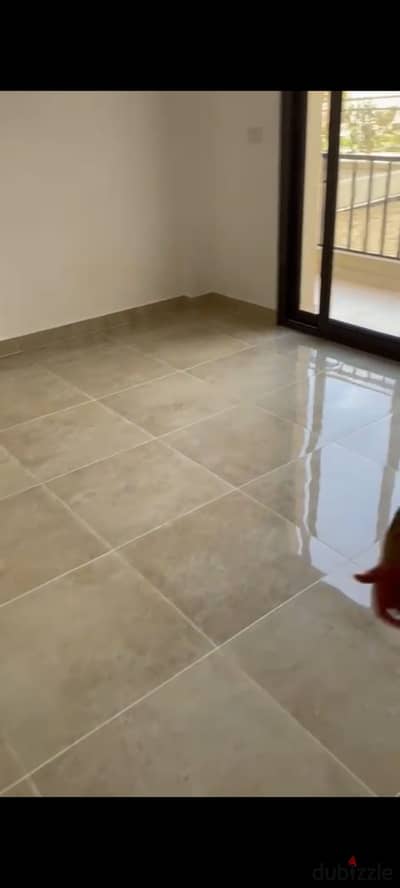 شقه استوديو للإيجار فاضي ارضي بجاردن في كمبوند المراسم التجمع الخامس فرصة مميزة للسكن الراقي