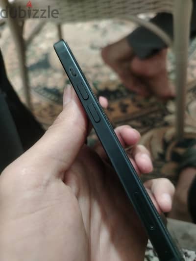 ايفون ١٥ بحاله ممتازه جدا