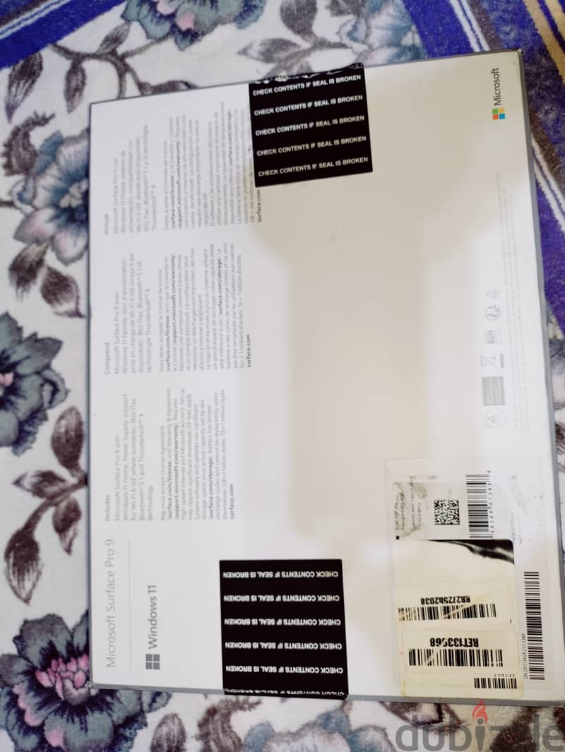 Microsoft Surface Pro 9 (2022),8GB RAM, 256GB 2