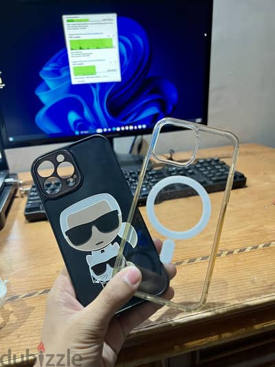 Cover iphone 13 pro max used