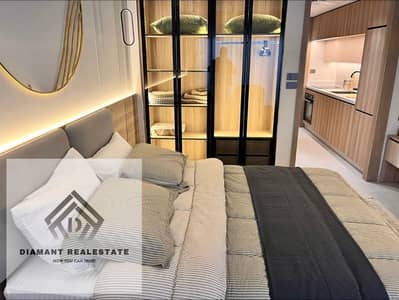 شقه فندقيه متشطبه VIP بخدمات فندقيه تحت اداره كونكورد السلام بسعر لقطه وبعائد مضمون 100% وبالتقسيط علي اطول فتره سداد جاهزه للمعاينه الان