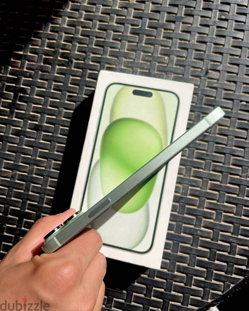 iPhone 15 plus 2