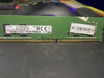 Ram Samsung ddr4 4g