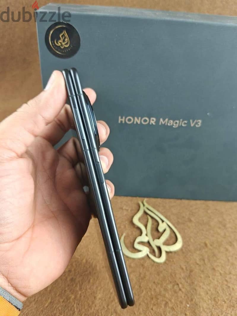 Honor Magic V3 3