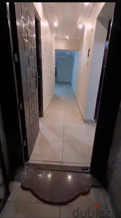 شقه للبيع على الجلاء الرئيسي