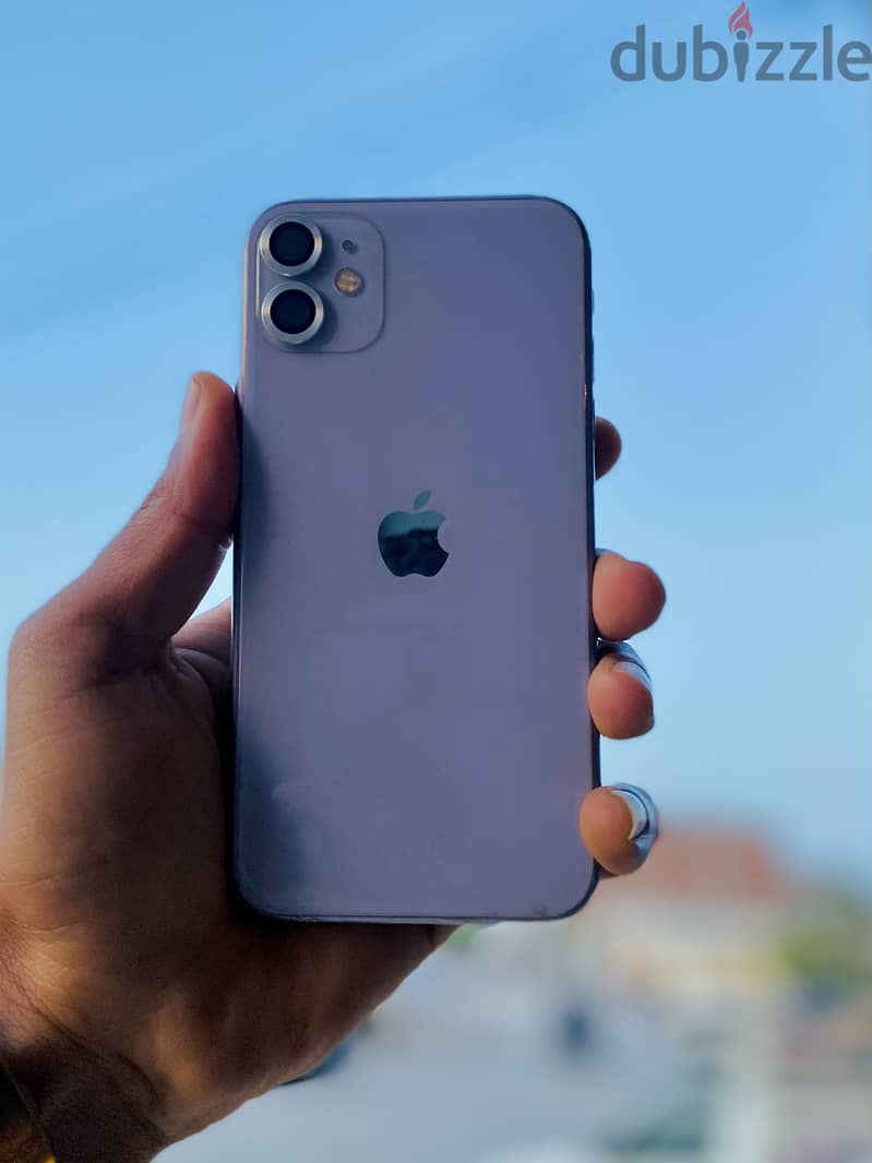 iPhone 11 3
