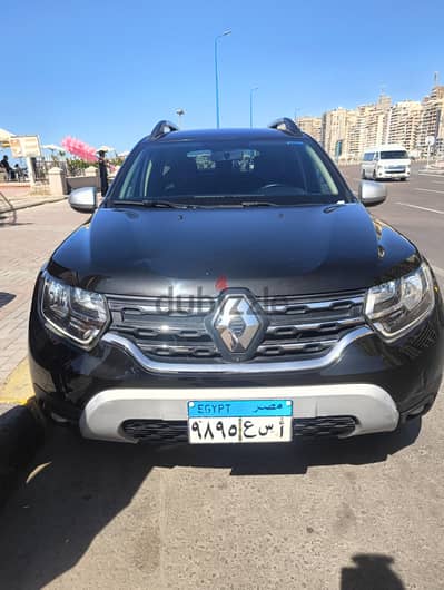 رينو داستر 2023  فابريكا بالكامل