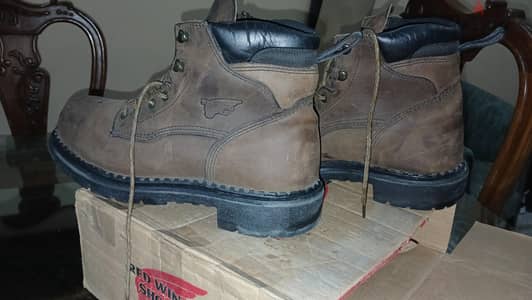ريدوينج سيفتي  امريكي اصلي مقاس 42.5 redwing safety