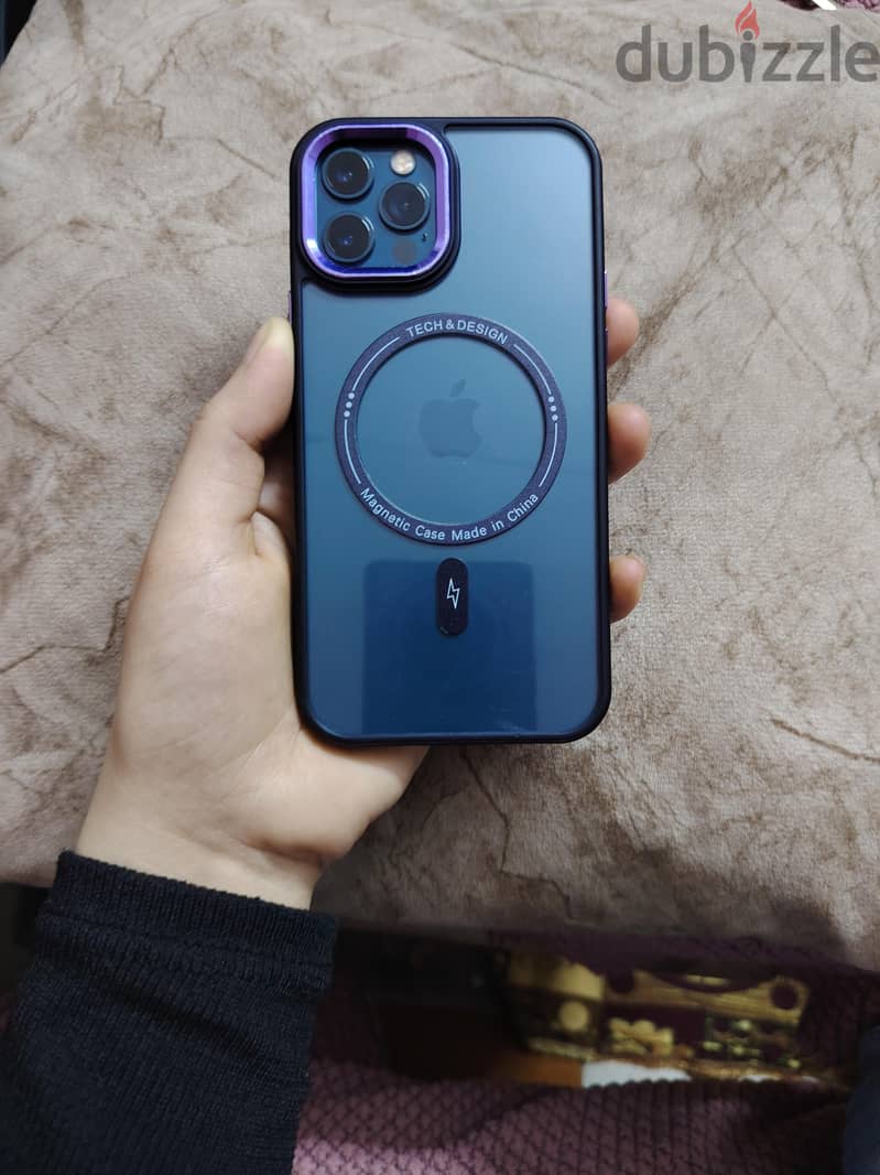 ايفون ١٢ برو وتربروف 8