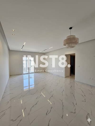 Luxury Apartment High Finishing with ACs in Hyde Park