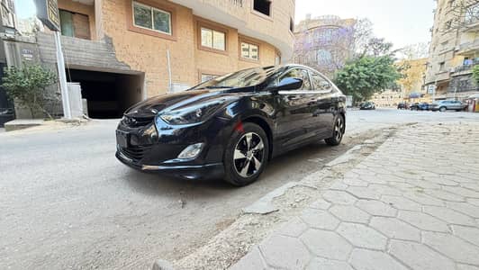 هيونداي إلينترا 2013 Hyundai Elantra