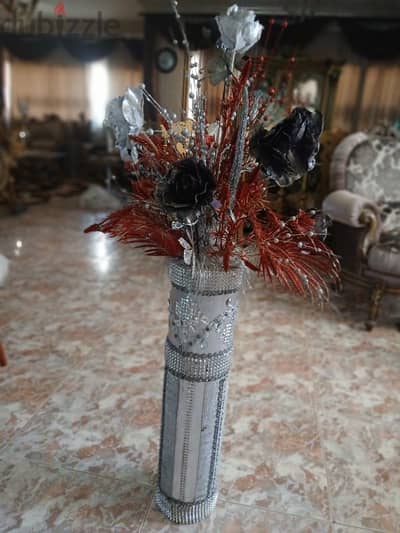 corner vase