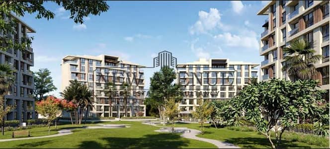 شقة كاملة التشطيب بنظام سداد على 10 سنوات داخل City Gate – موقع مميز جدًا بإطلالة مميزة جدًا على اللاند سكيب والمسطحات المائية  في Golden Square