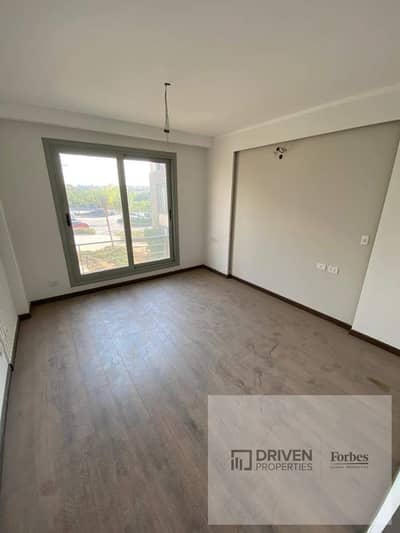 استلام فوري شقه بجاردن 3غرف متشطبه بالكامل للبيع في بالم باركس بالم هيلز Palm Parks Palm Hills طريق الواحات 6اكتوبر الجيزه