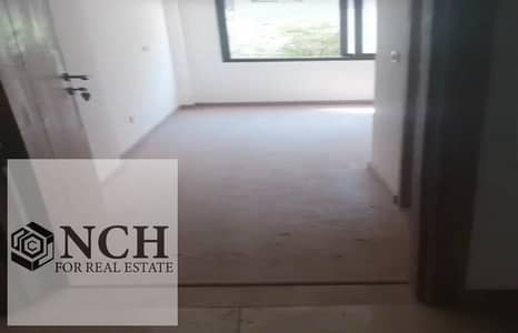 استوديو بحديقة للإيجار في فيفث سكوير المراسم
