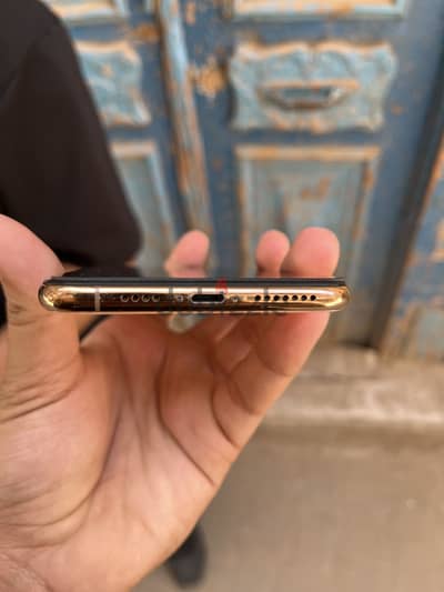 XS MAX