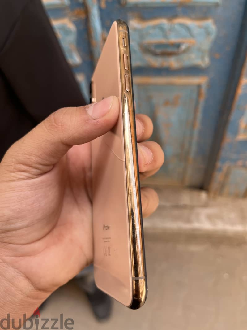 XS MAX 5