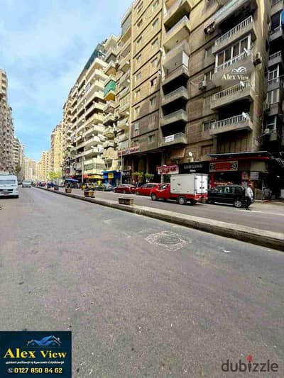 للبيع شقه مرخصه في المندره بحري خطوات للبحر