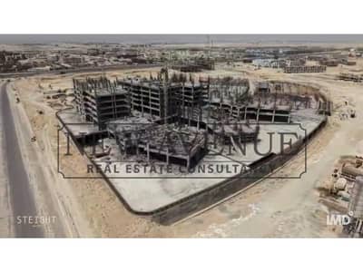With the lowest down payment and price for townhouse middle at the most prime location direct on Suez Road