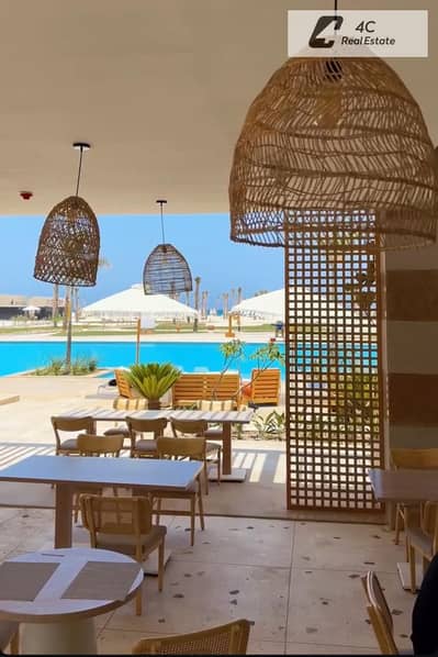 للبيع باقل من سعر الشركه  شاليه كورنر ريسيل في Sea Shore Hyde Park الساحل الشمالي -open view landscape-lagoon view-بتقسيمه مميزة-جاهز للمعاينه