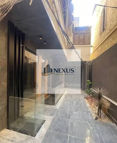 Office location 500m for rent in Al-Azareeta, steps to the sea